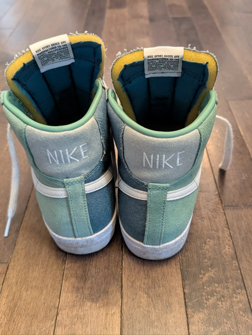 Nike Blazer Mid '77 - Picture 3 of 8